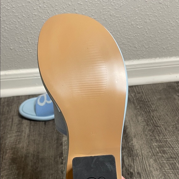 Elegant Light Blue Slide Sandals - Picture 7 of 8